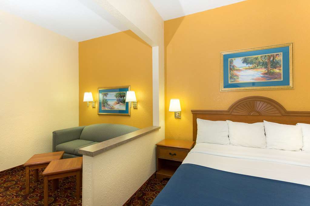 Holiday Inn Express - Naples South - I-75 By Ihg Golden Gate Pokój zdjęcie